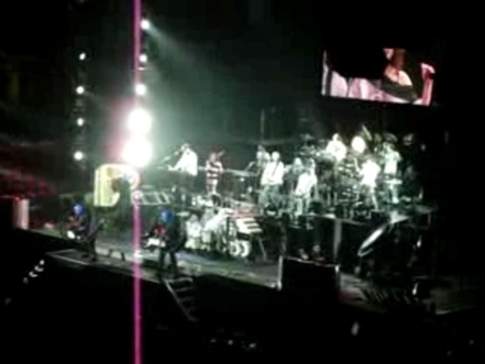 THE BLUE MAN GROUP- BABA O'RILEY