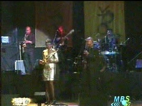 MAHERY NY FITIA - SOLO & LOLA