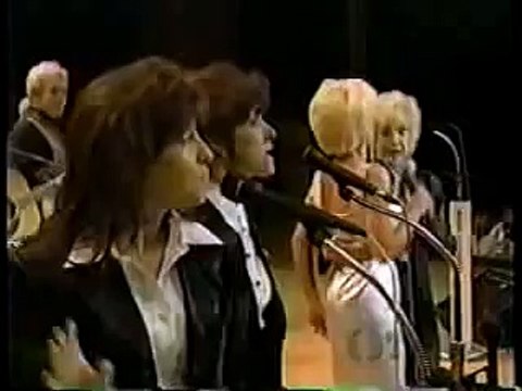Tammy Wynette - Final Opry Appearance (with Lorrie Morgan) [Live Ole Opry TNN].avi