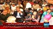 MQM Workers Crying on Altaf Hussain's Announcement of Resigning