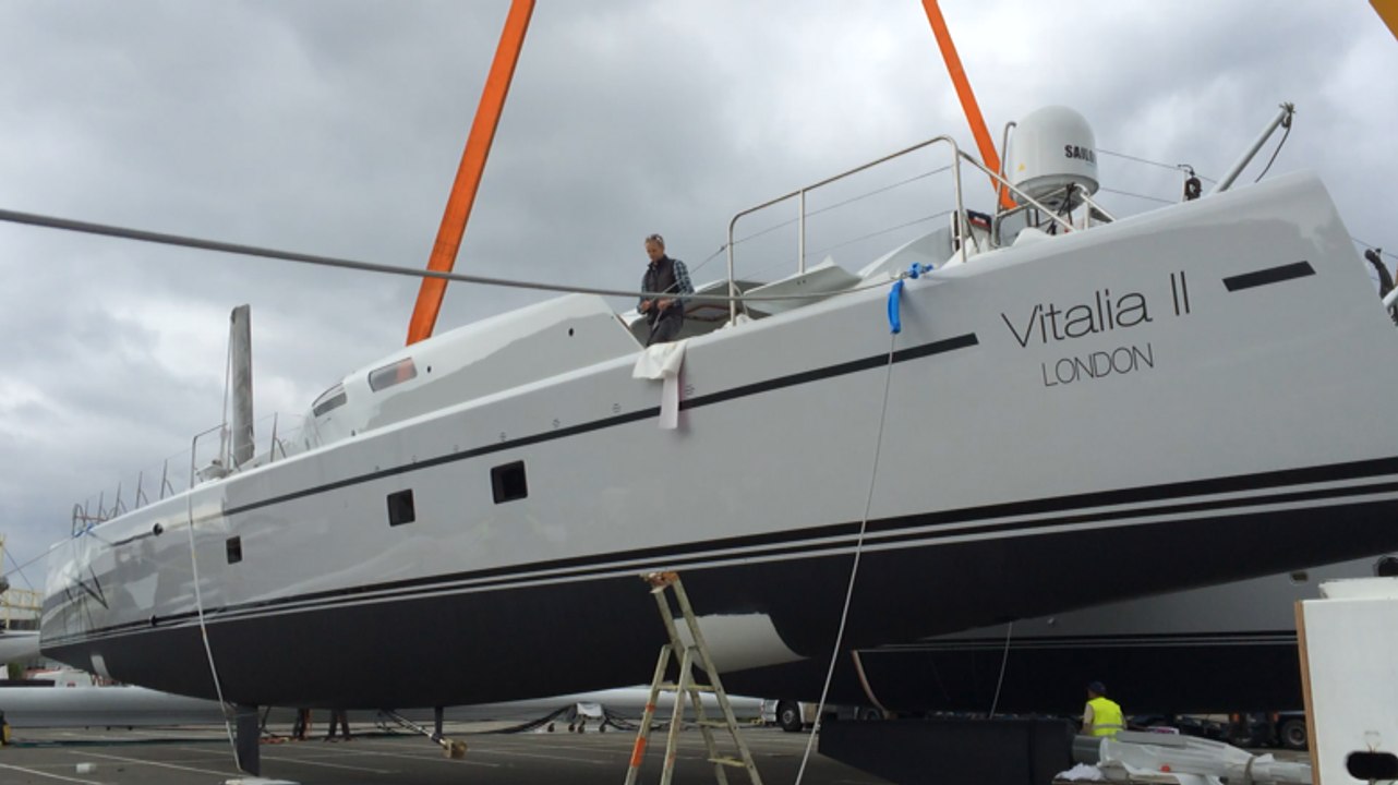 Mise à l'eau du catamaran Vitalia 2