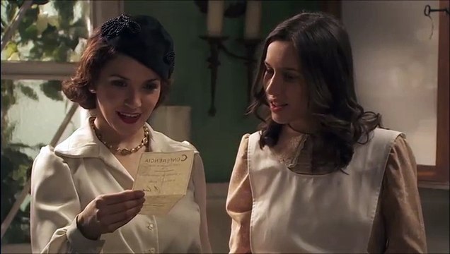 1053 Aurora recuerda a Conrado hablando con Piedad