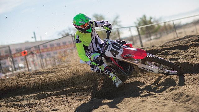 Honda CRF450R - 2015 Dirt Rider 450 MX Shootout