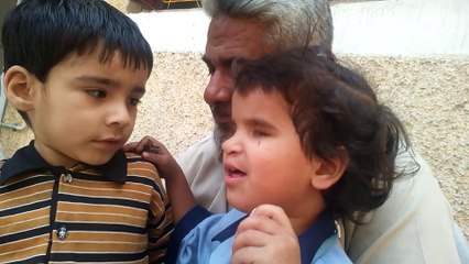 bara dushman bana perta hai,, jo bachon se larta hai