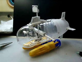 ペットボトル潜水艦を作ろう