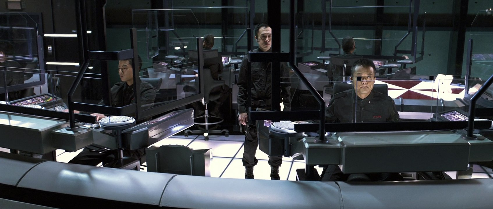 Обитель зла 4: Жизнь после смерти (ужасы, фантастика, боевик)