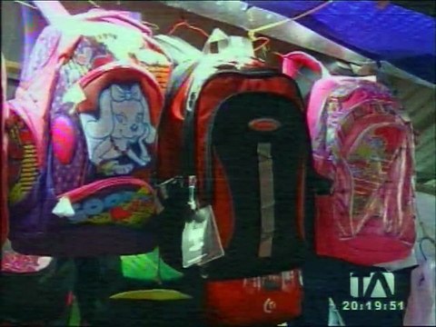 Movimiento comercial por venta de útiles escolares