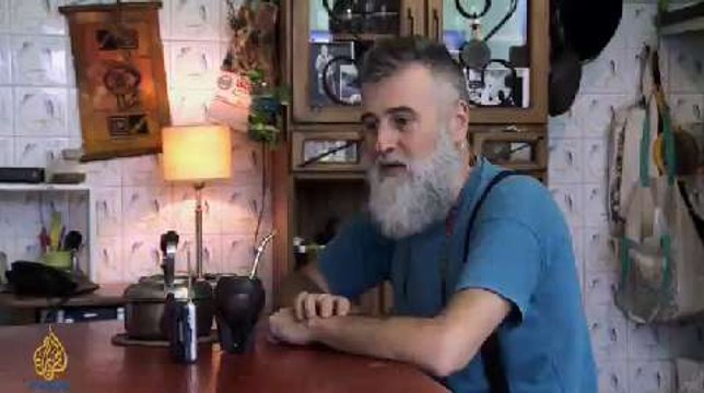 Argentina's 'loony radio' - The Listening Post (Feature)