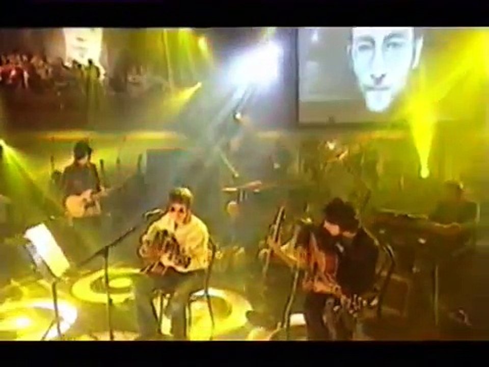 Oasis - Tomorrow Never Knows (Feat Johnny Marr)