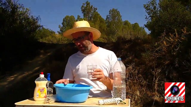 Comment expériences pour faire des bulles de savon et de liquide maison