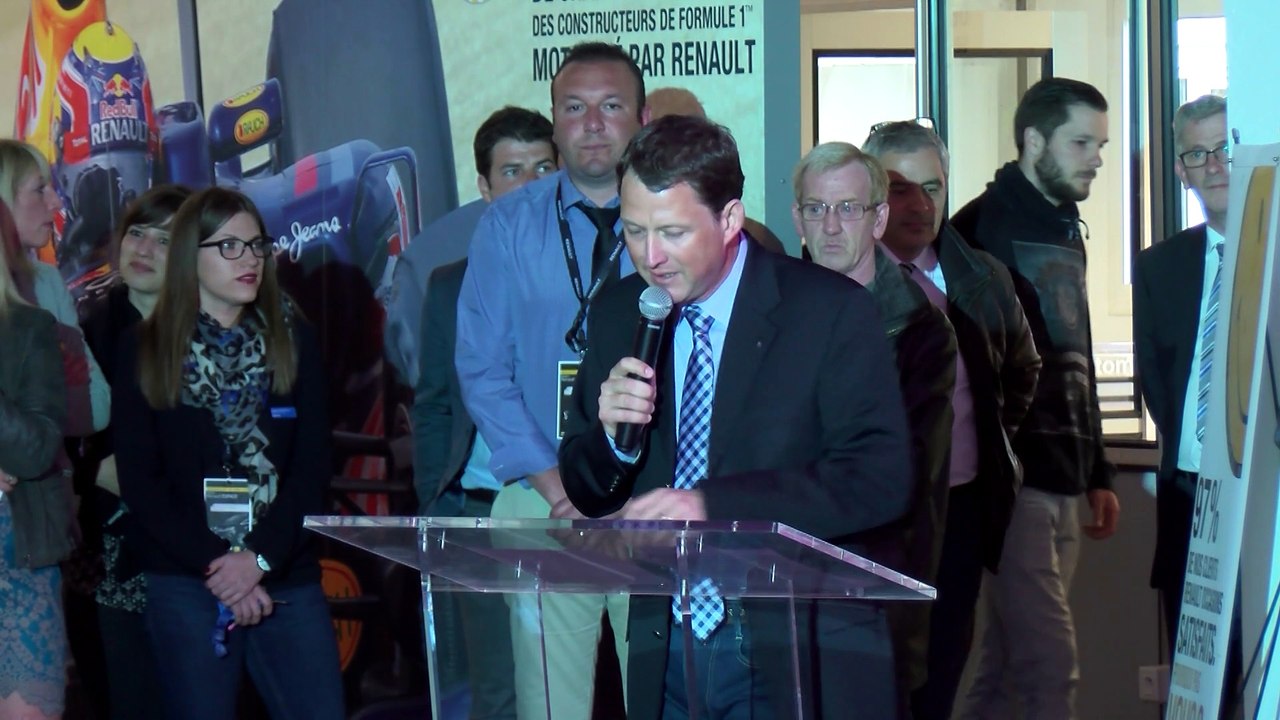 Soirée d'inauguration du Renault Store et de lancement du Renault Espace chez NGA Renault Saint Omer