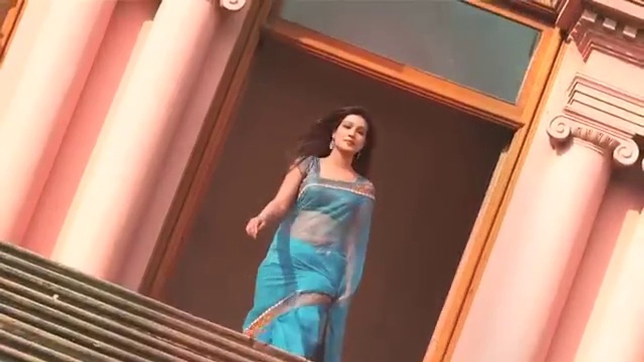 AkashTa Ke Kagoj Kore Onnorokom Bhalobasha 2015 Bangladeshi Movie Song Hot mahi & bappy