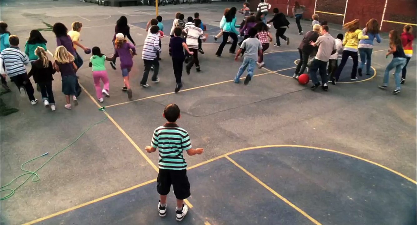 Diary Of A Wimpy Kid Clip "Cheese Touch"