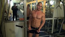 Bizeps Training wie Arnold Schwarzenegger - Bodybuilding Training - KARL-ESS.COM