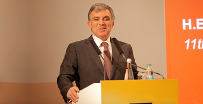 Abdullah Gül Kürsüye Çıkınca, İki Bakan Konuşma Yapmaktan Vazgeçti