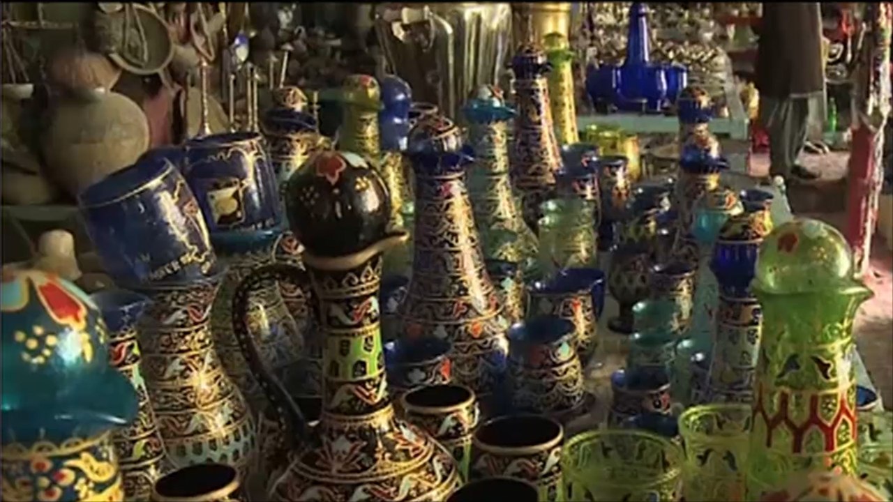 صناعة الزجاج تواجه خطر الاندثار بأفغانستان