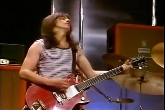 AC/DC - Jailbreak (Live with Bon Scott)