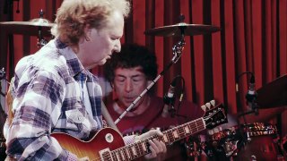 Lee Ritenour & Mike Stern - Live at Blue Note Tokyo (2011)-01
