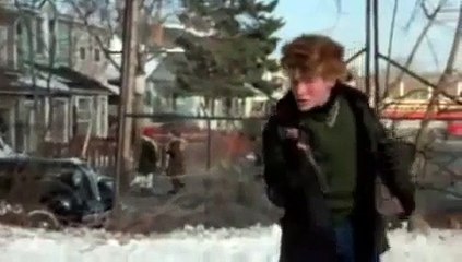 A Christmas Story - Ralphie Beats Up Bully