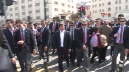 Davutoğlu Trafiğe Girdi, Yarımada Turu Attı