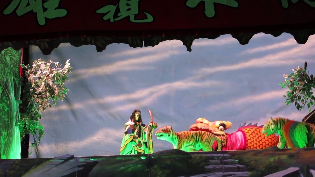 黃俊雄布袋戲 史艷文，藏鏡人終極戰 影片 4