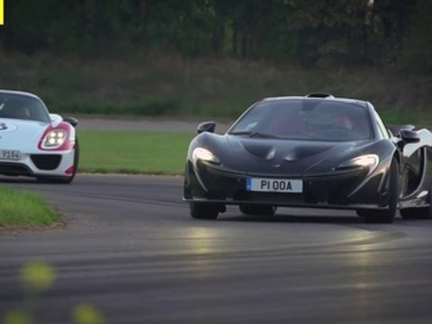 McLaren P1 vs. Porsche 918 Spyder vs. Ducati 1199 Superleggera - drag race