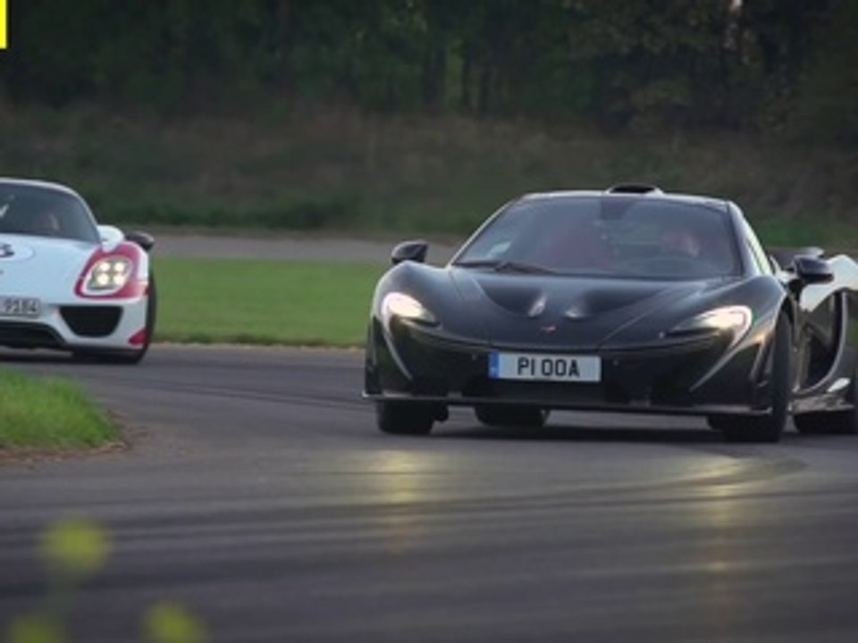 McLaren P1 vs. Porsche 918 Spyder vs. Ducati 1199 Superleggera - drag race