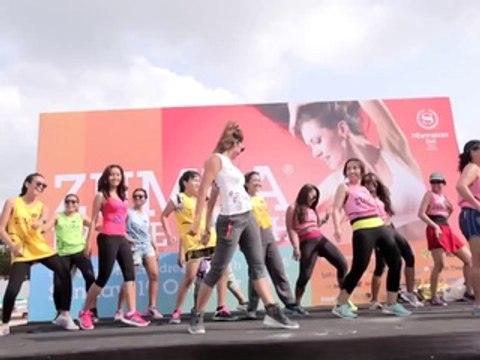 Zumba Dance Workout - Zumba Latin Dance - Zumba Fitness OUTDOOR