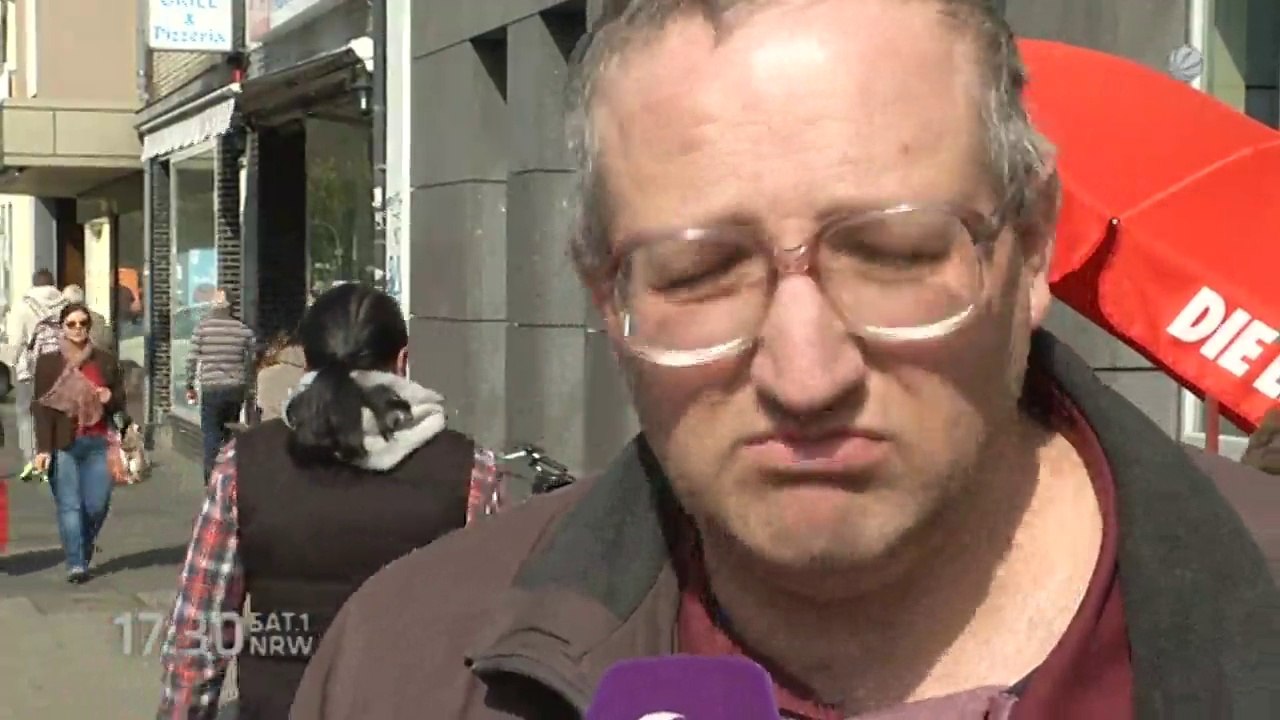 Demonstration vor dem Jobcenter Duisburg