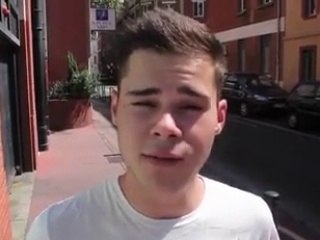 Il tague la voiture de son ex