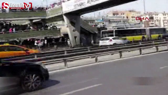 İncirli metrobüs durağında izdiham!