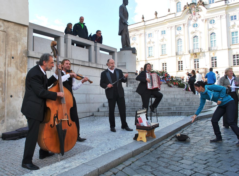 Street Performance in USA