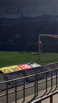 Pitch invader dressed in bright pink dress & blonde wig scored a goal at Blackpool v Fulham 2015