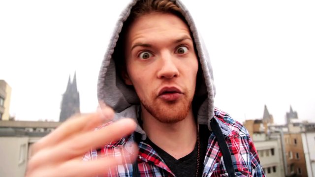 OLLY MURS - TROUBLEMAKER (FEAT. FLO RIDA) PARODIE