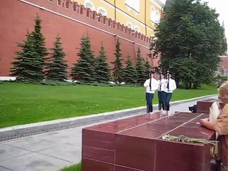 Goose stepping in Moscow