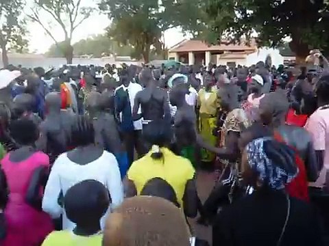 Dinka Dance in Rumbek, Lakes State-Southern Sudan, Africa-Carlo Grossi 10-09 (2).AVI