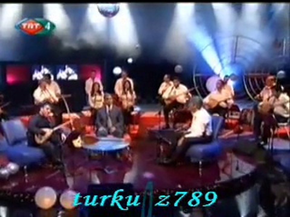Çakmağı Çak Çırağı Yandırmamışam DEM BU DEM KORO  (Yöre : Kerkük)