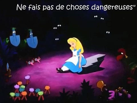 Alice Au Pays Des Merveilles Ce Que Je Dois Faire Paroles [HD] (fr)