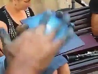 A brilliant artist on the streets WoW must watch.