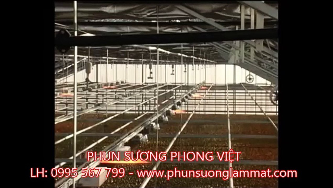 phun suong nha kinh