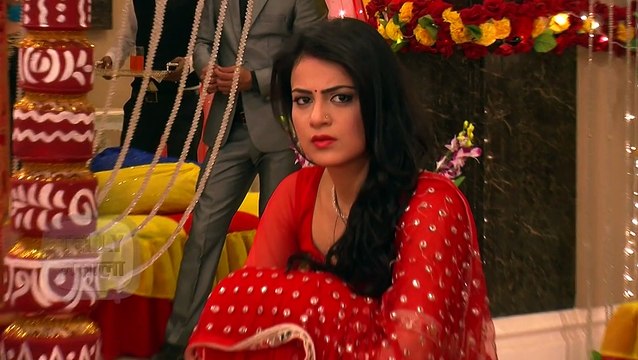 Ishani Attempts To Commit Suicide _ Meri Aashiqui Tum Se Hi