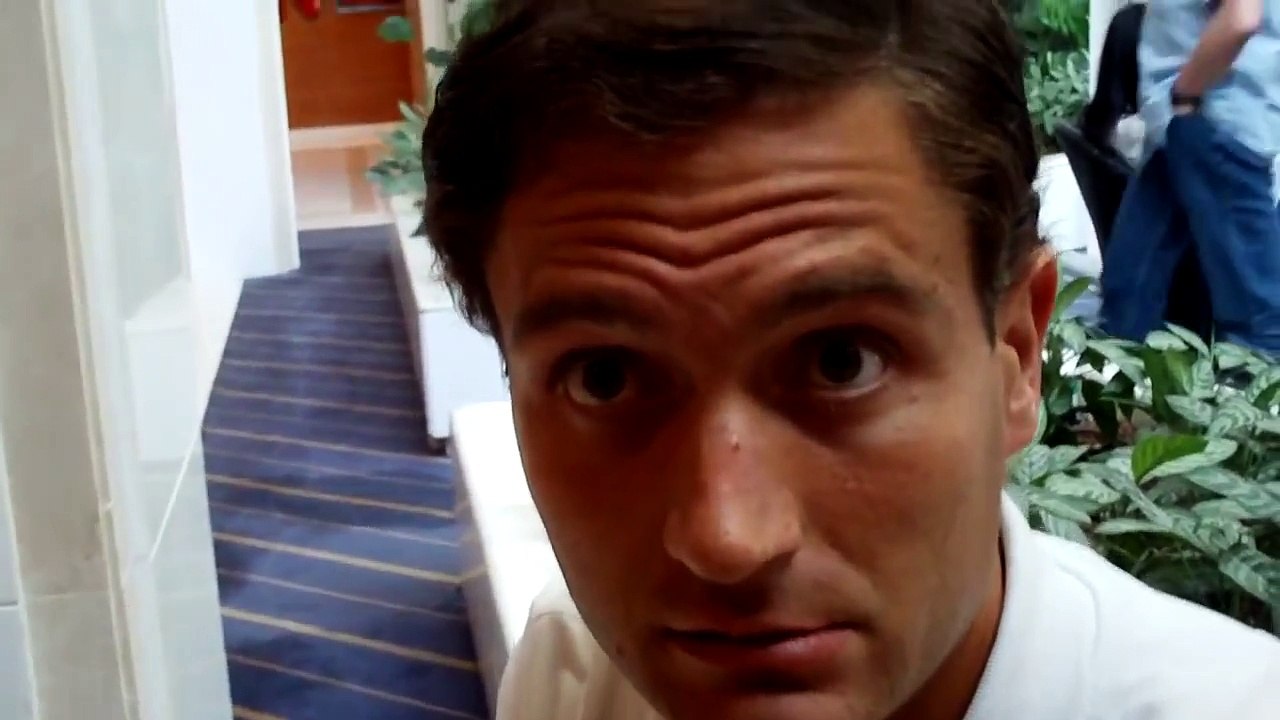 FÍSICO ESPAÑOL NOS DICE QUE EL REY JUAN CARLOS ES REPTILIANO