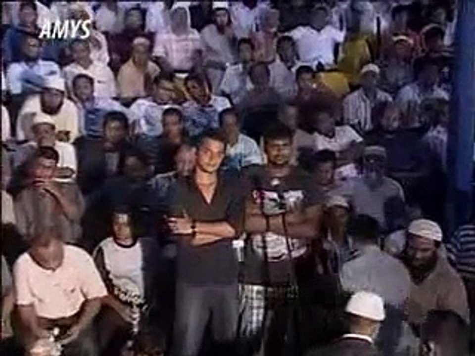 ISLAMIC VIDEOS -  An Atheist accepts  Islam after Dr. Zakir Naik Lecture.3gp