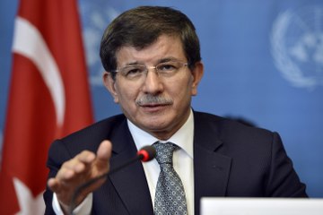 Davutoğlu: Alevi Adaylarımız Var Ama Söylemem