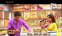 Diya Aur Baati Hum 20th April 2015 Sandhya-Suraj Ka Pyaar Bhara Pasta