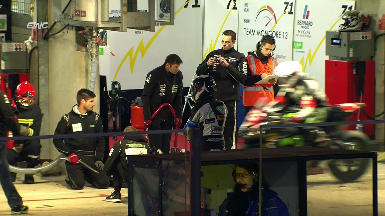 24 Heures Motos 2015 - Les highlights de la seizième heure !