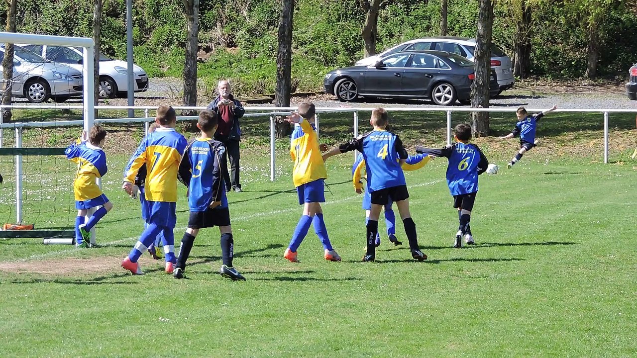 18/04/15 : U11 face à Brebières (victoire 7-3)