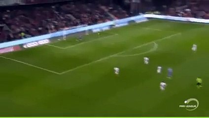 Nicklas Pedersen fez um golaço no jogo frente ao Standard Liège