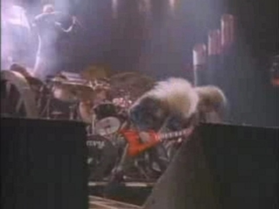 Judas Priest - Out In The Cold (Live)