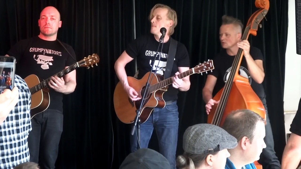 Grumpynators acoustic live